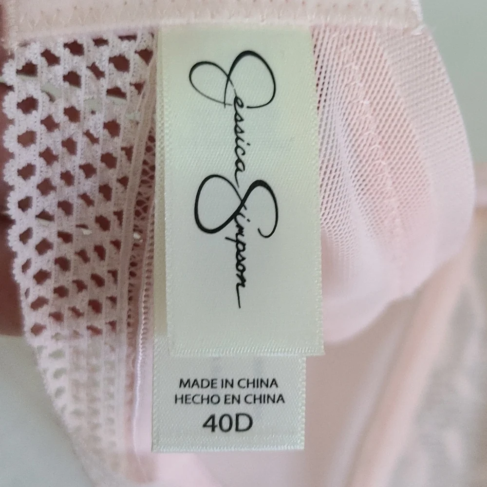 Jessica Simpson Women's Full Figure Bra Underwire Padded Peach Size 40D - Picture 6 of 7